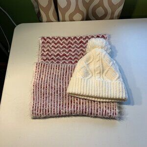 Red and White super-soft infinity scarf and cream colored cable knit winter hat